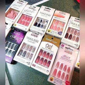11 SETS of Kiss Nails!! 💅
